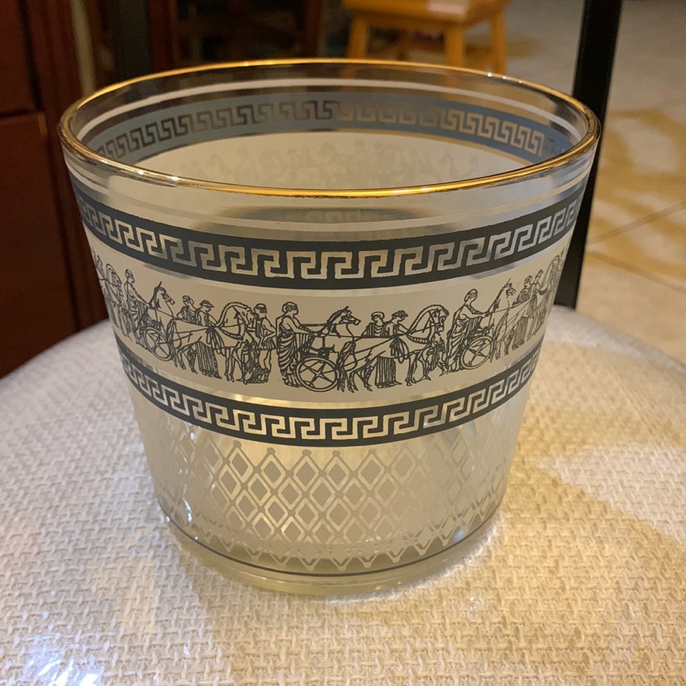Vintage 1950’s Jeanette glass Blue Patrician‎ Greek Roman chariot ice bucket.